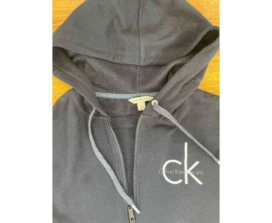 Garage Sales INVERMAY -  494