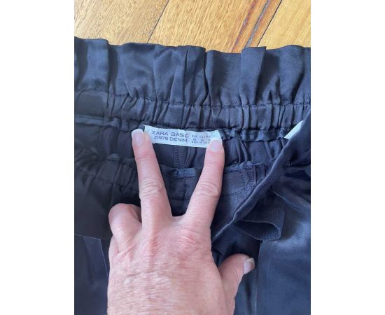 Garage Sales CARLINGFORD -  786