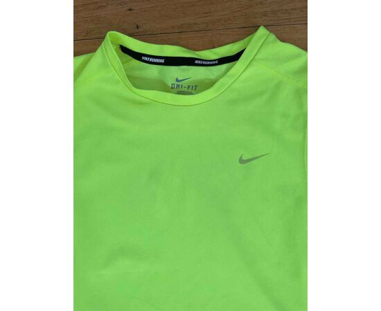 Garage Sales ESHER -  502