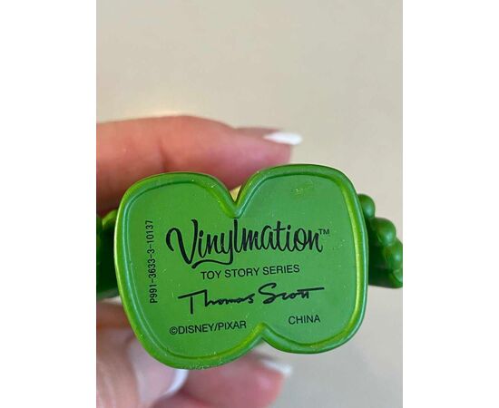 Garage Sales East Melbourne -  954