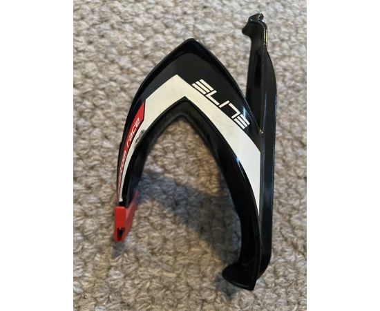 Garage Sales GLEN IRIS -  897