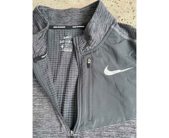 Garage Sales OXSHOTT -  840