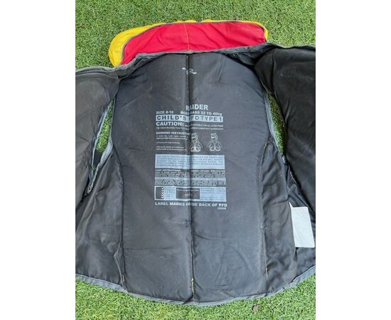 Garage Sales Williamstown -  1360