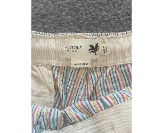 Garage Sales Enmore -  1332