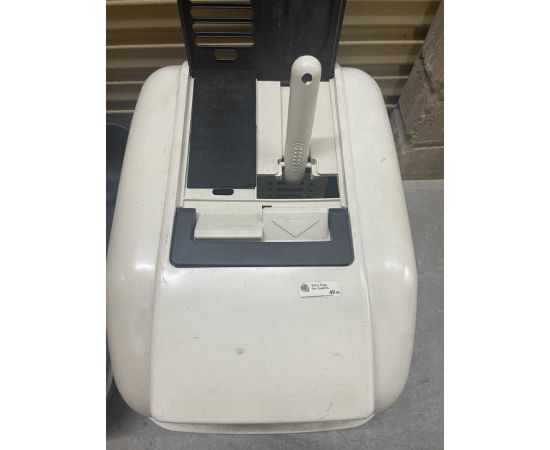 Garage Sales Williamstown -  1356