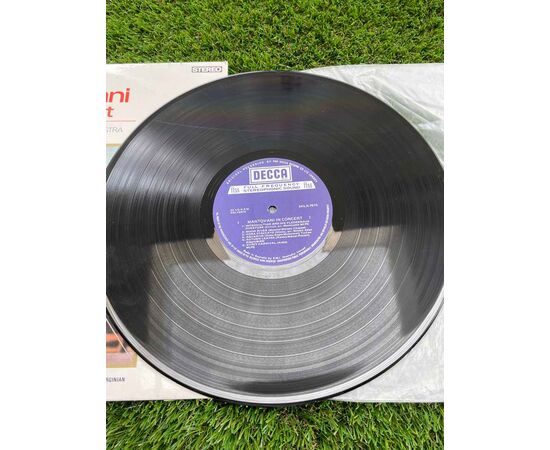 Garage Sales Williamstown -  1413