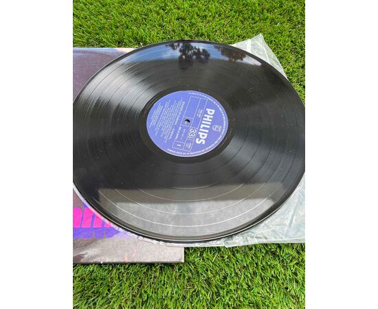 Garage Sales Williamstown -  1402