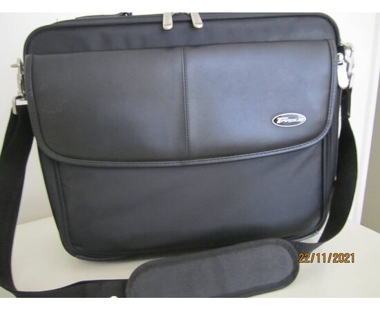 Garage Sales Port Melbourne -  1728