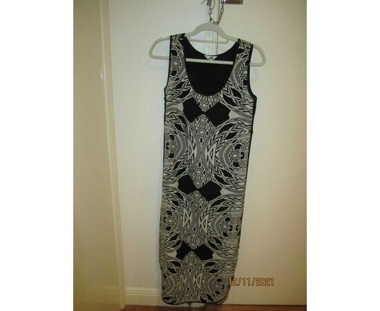 Garage Sales Port Melbourne -  1719