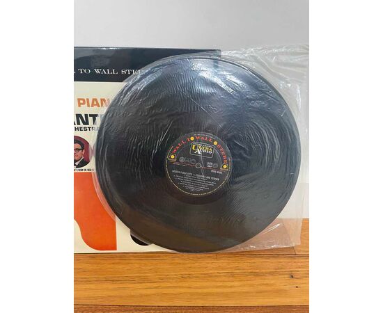 Garage Sales Williamstown -  1692