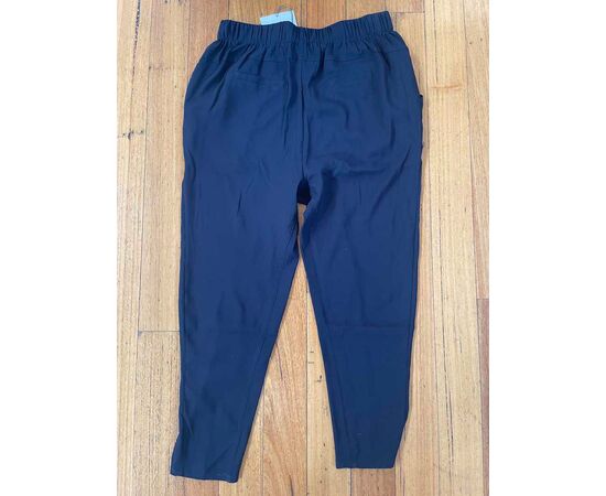 Garage Sales Williamstown -  1878