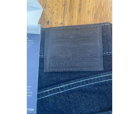 Garage Sales Williamstown -  1868