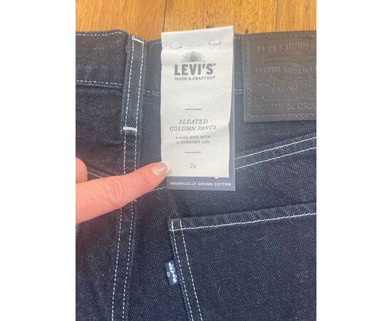 Garage Sales Williamstown -  1868