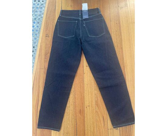 Garage Sales Williamstown -  1868