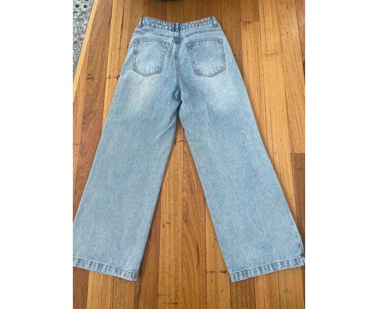 Garage Sales Williamstown -  1902