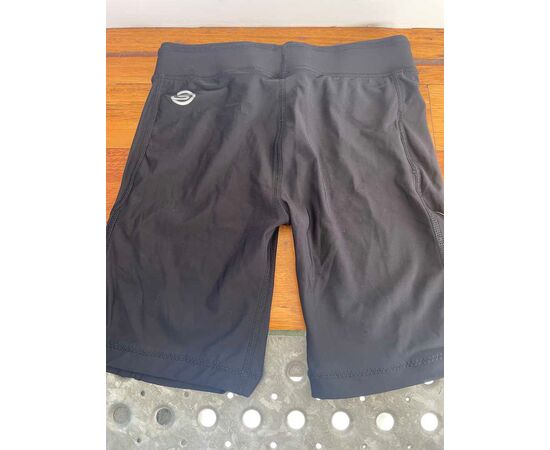 Garage Sales Williamstown -  1853