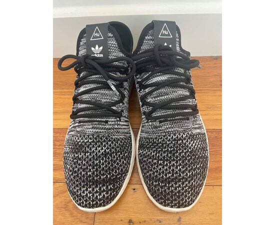 Garage Sales Williamstown -  1834