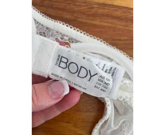 Garage Sales Williamstown -  1852