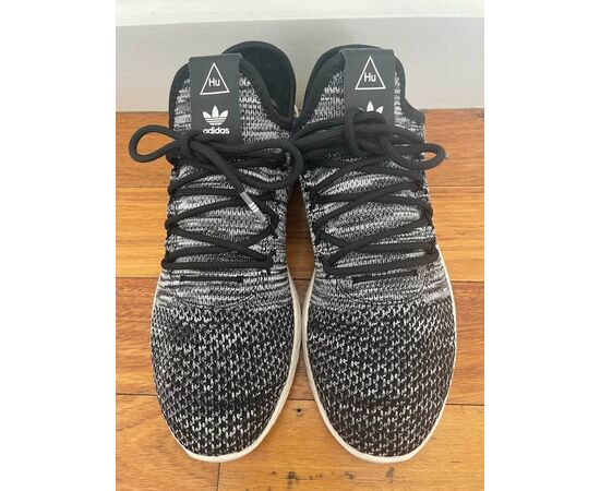 Garage Sales Williamstown -  1834