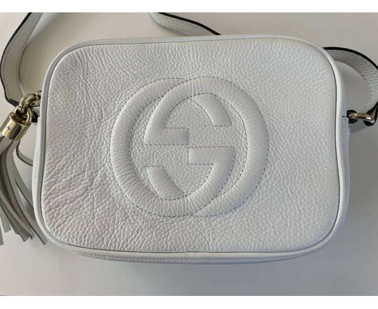 Garage Sales Pacific Pines -  385