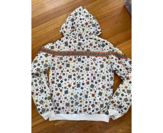 Garage Sales CHIGWELL -  590